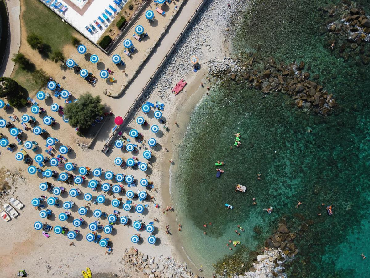 Villaggio Torre Ruffa Robinson Capo Vaticano Exterior foto