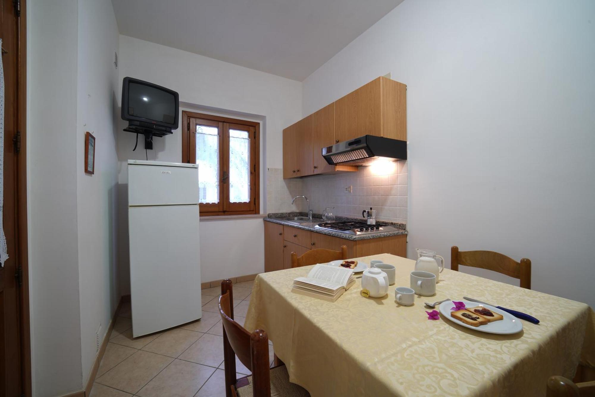 Villaggio Torre Ruffa Robinson Capo Vaticano Habitación foto