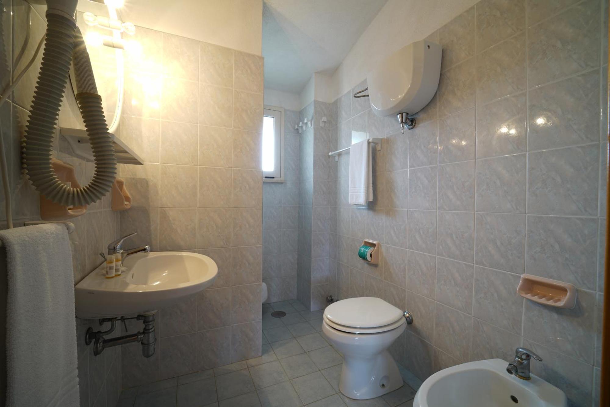 Villaggio Torre Ruffa Robinson Capo Vaticano Habitación foto